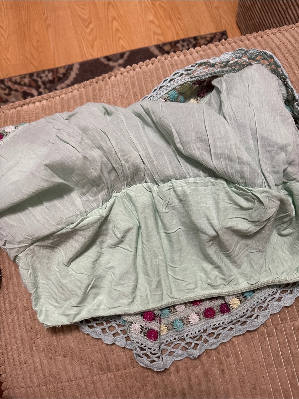 Free People Wander The Unknown Mint Green Off-Shoulder Embroidered Top size Med - Picture 4 of 7